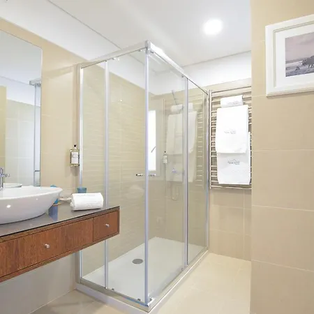 Dom Dinis Beach Apartment